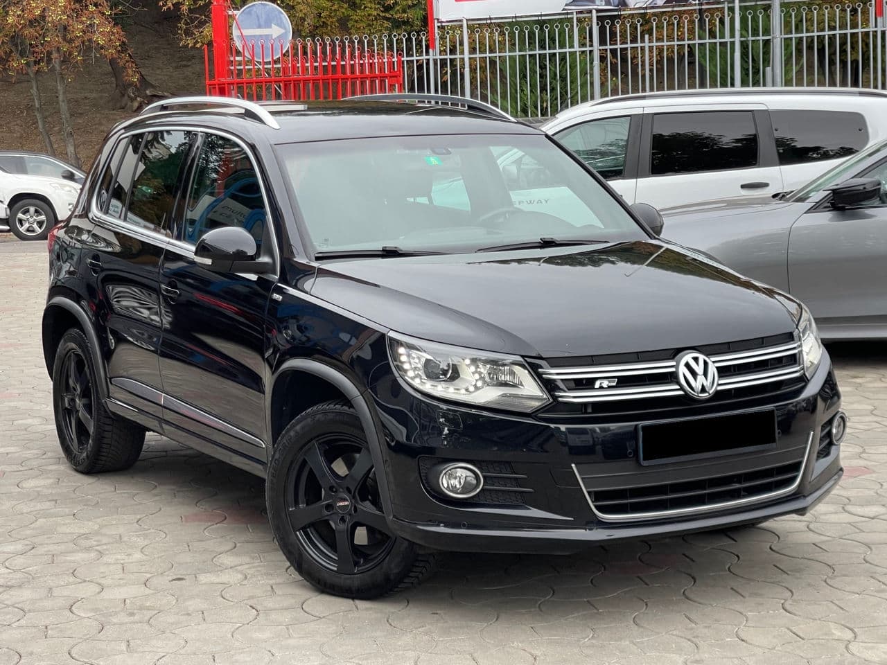 2014 Volkswagen Tiguan — Miniatură 4
