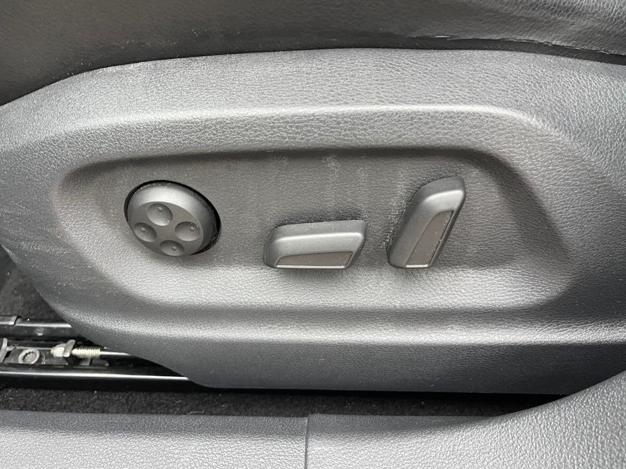 2014 Volkswagen Tiguan — Miniatură 17