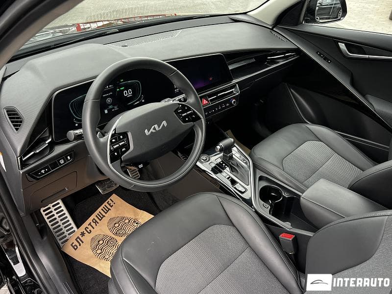 2023 Kia Niro — Miniatură 7