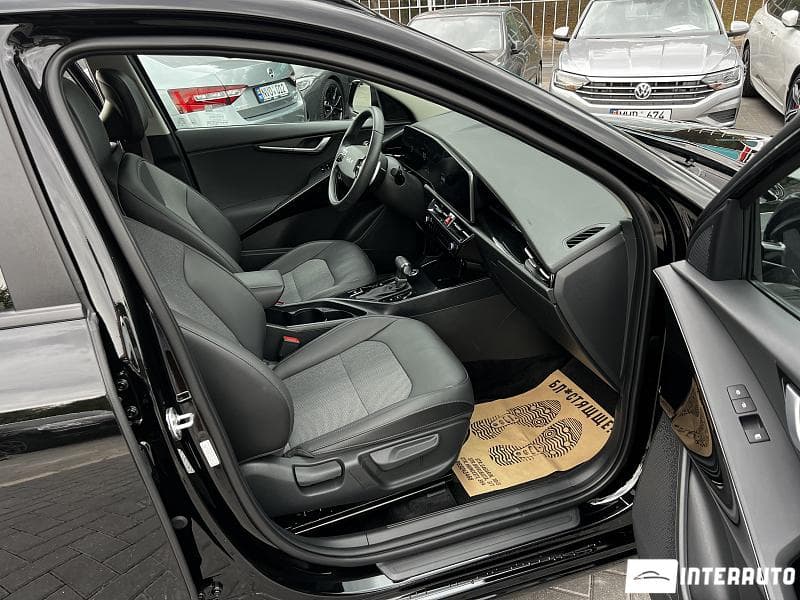 2023 Kia Niro — Miniatură 5
