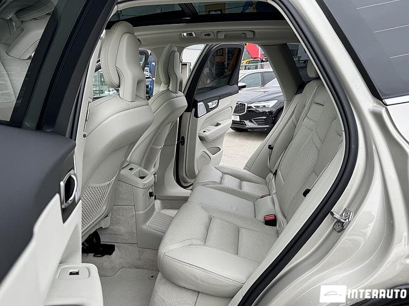 2018 Volvo XC 60 — Miniatură 17