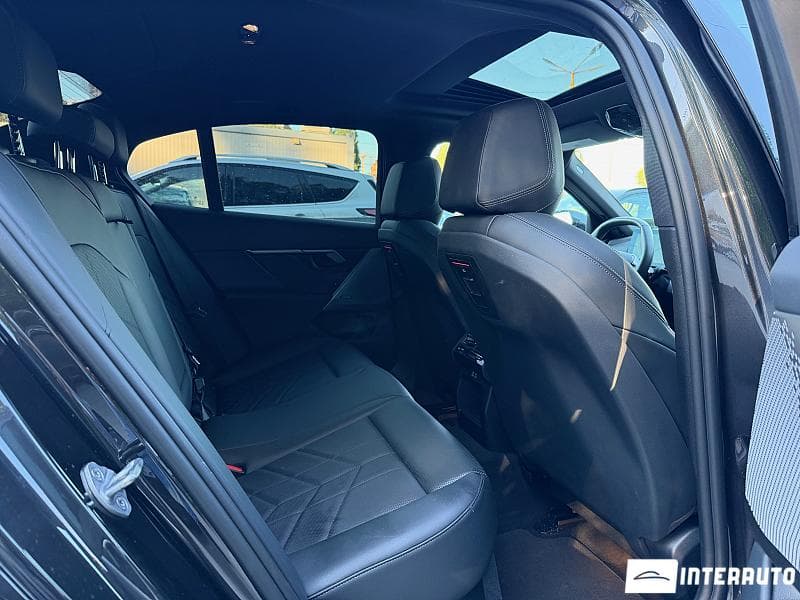 2024 BMW 530 — Miniatură 18