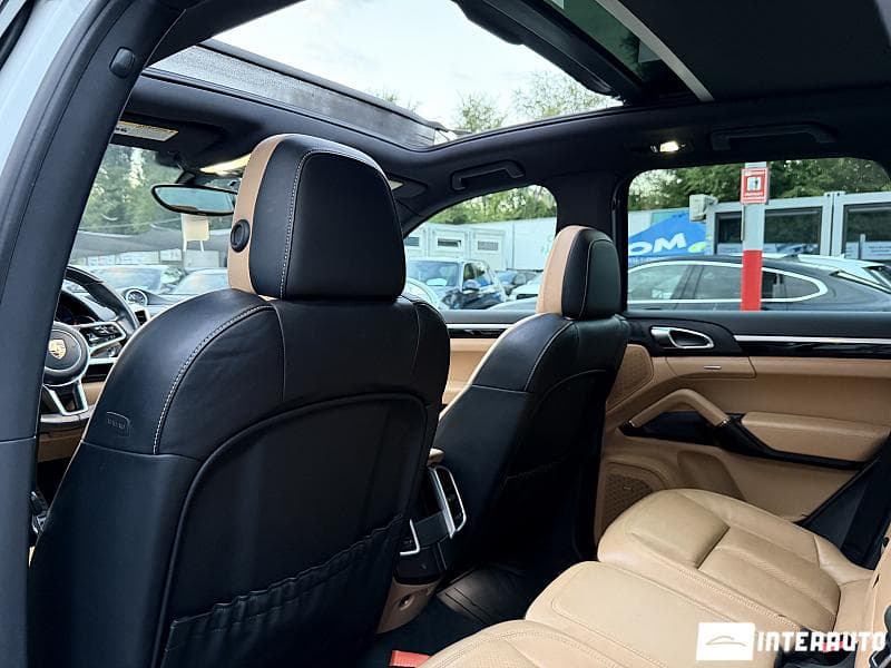 2016 Porsche Cayenne S Hybrid — Miniatură 22