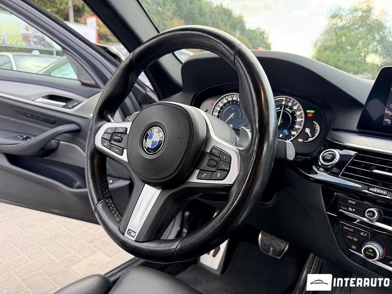 2018 BMW 530e — Miniatură 10