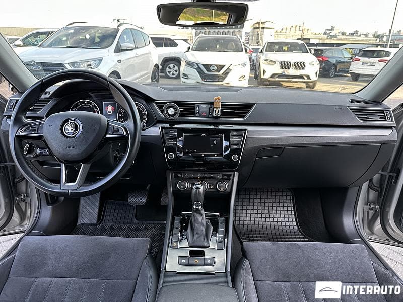 2016 Skoda Superb — Miniatură 6