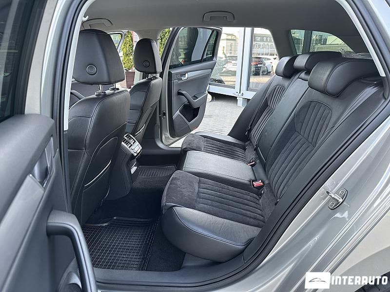 2016 Skoda Superb — Miniatură 12