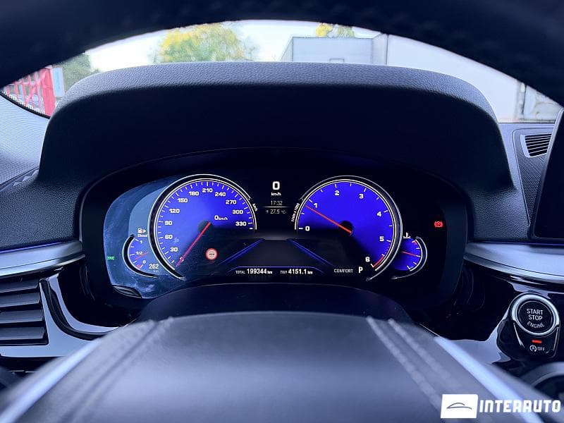 2018 BMW 520 — Miniatură 9