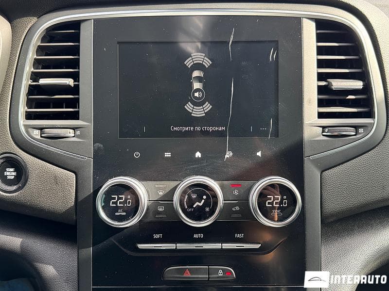 2020 Renault Megane — Miniatură 12
