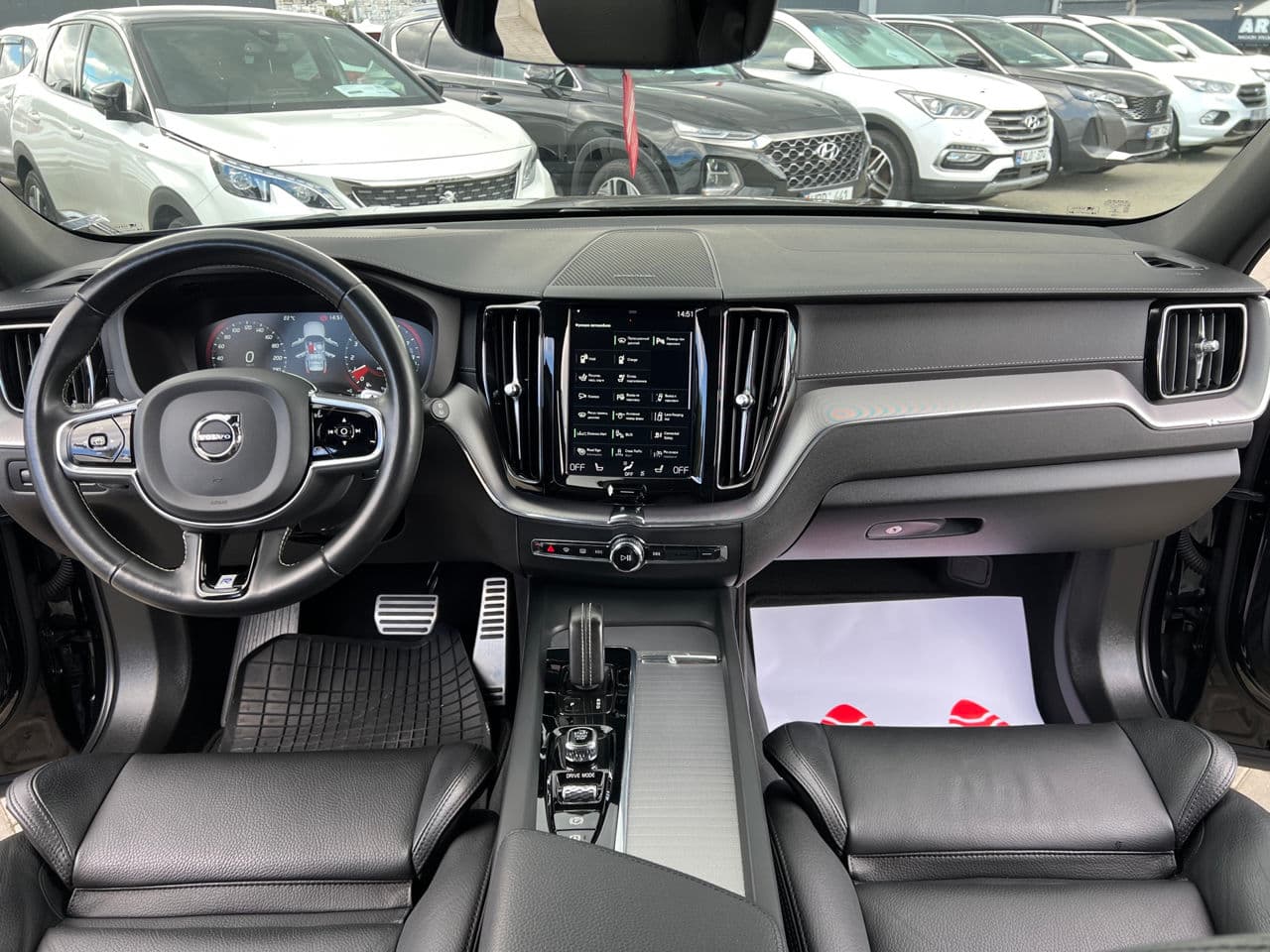 Volvo XC 60 2020 — Миниатюра 6