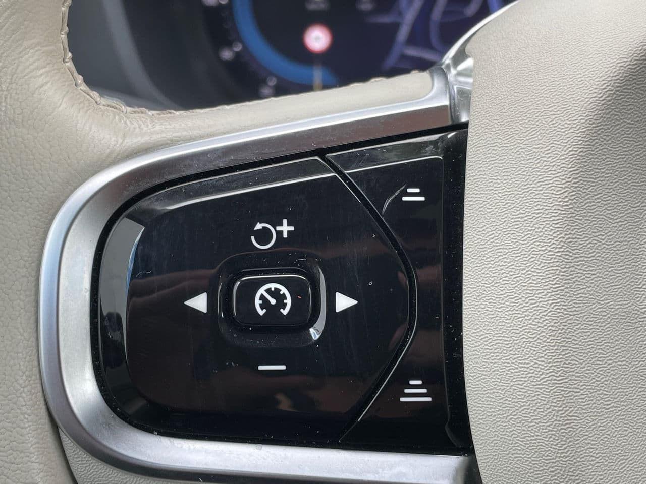 2024 Volvo XC 60 — Miniatură 10