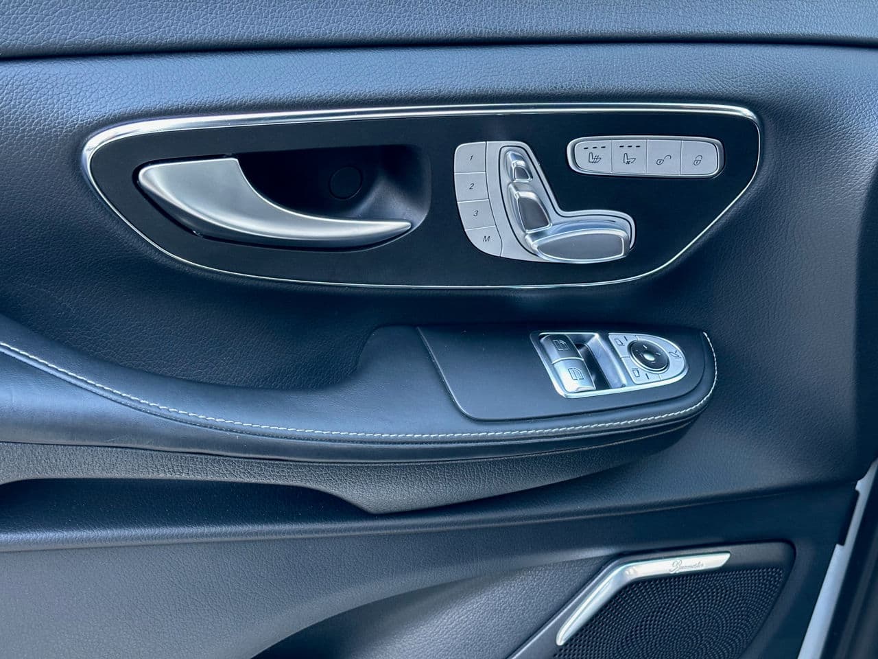 2017 Mercedes V 250 — Miniatură 21