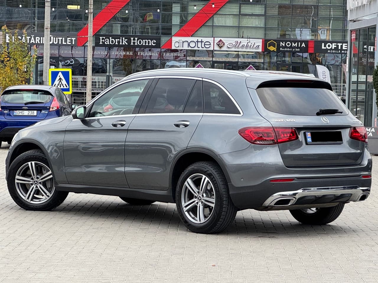 2021 Mercedes GLC 300 — Miniatură 4