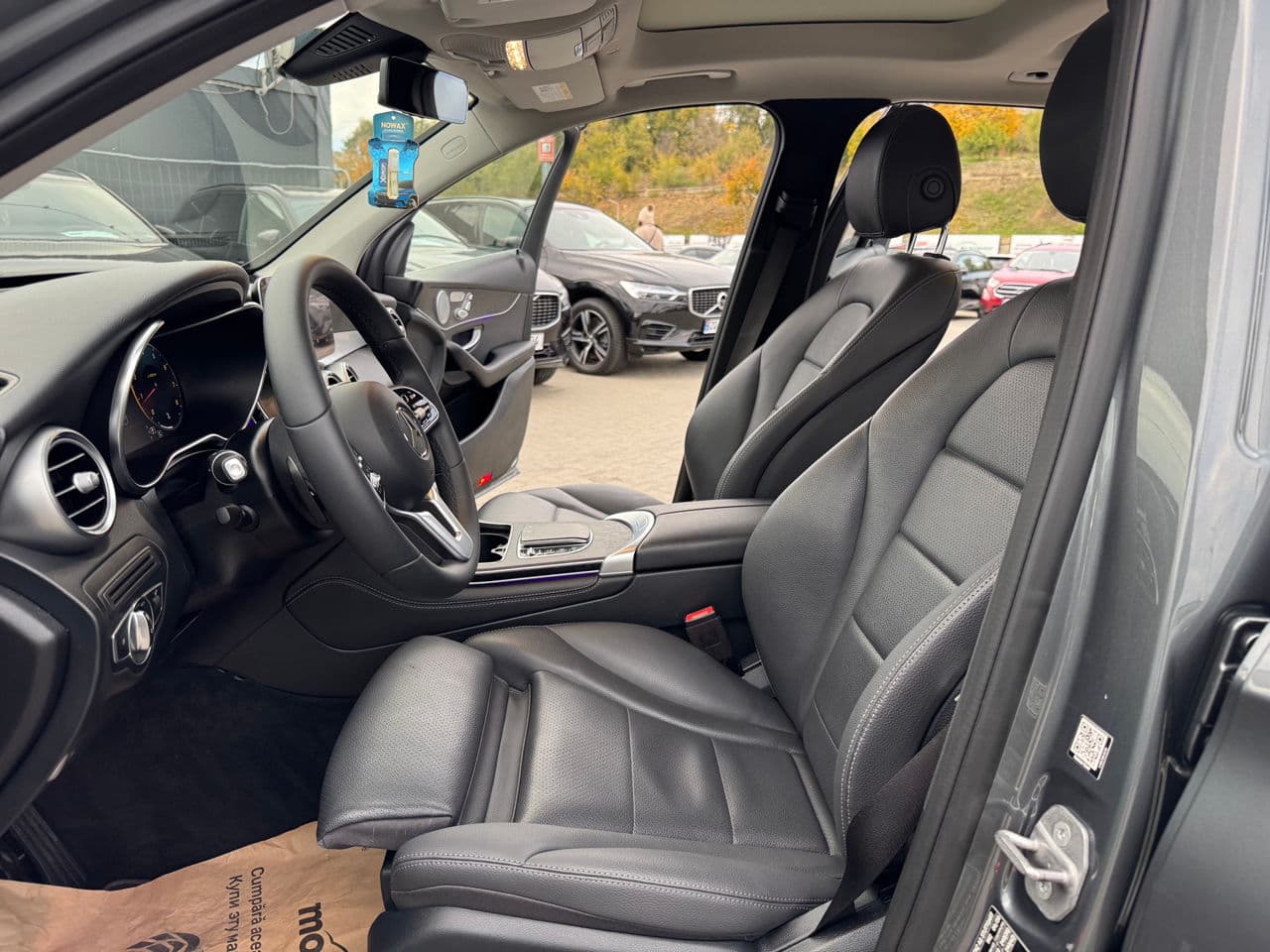 2021 Mercedes GLC 300 — Miniatură 5
