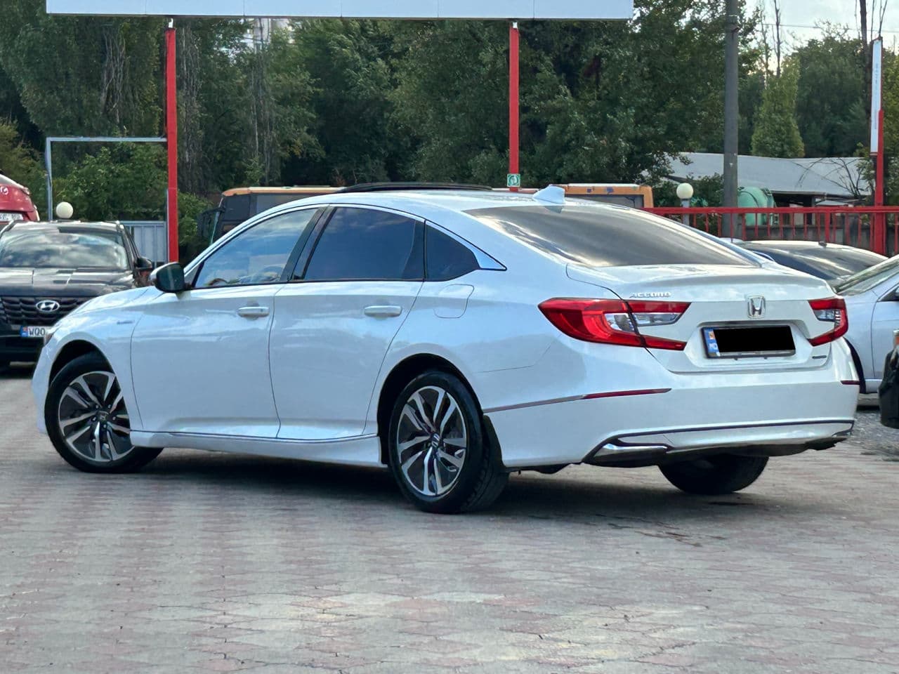 2019 Honda Accord — Miniatură 2