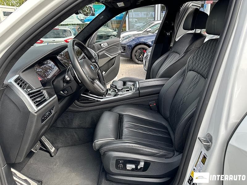 2020 BMW X7 4.0i — Miniatură 6