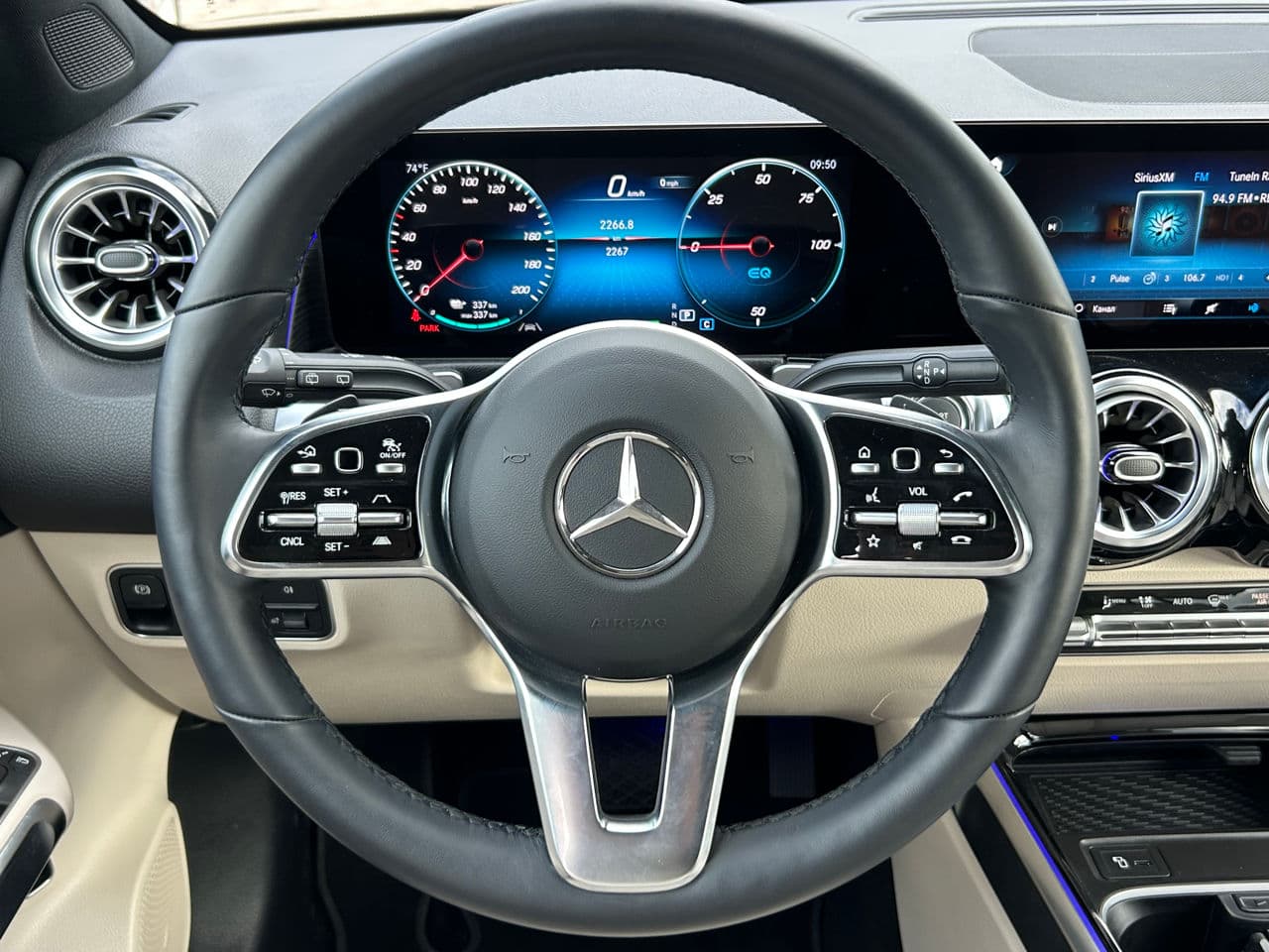 2023 Mercedes EQB 350 — Miniatură 11