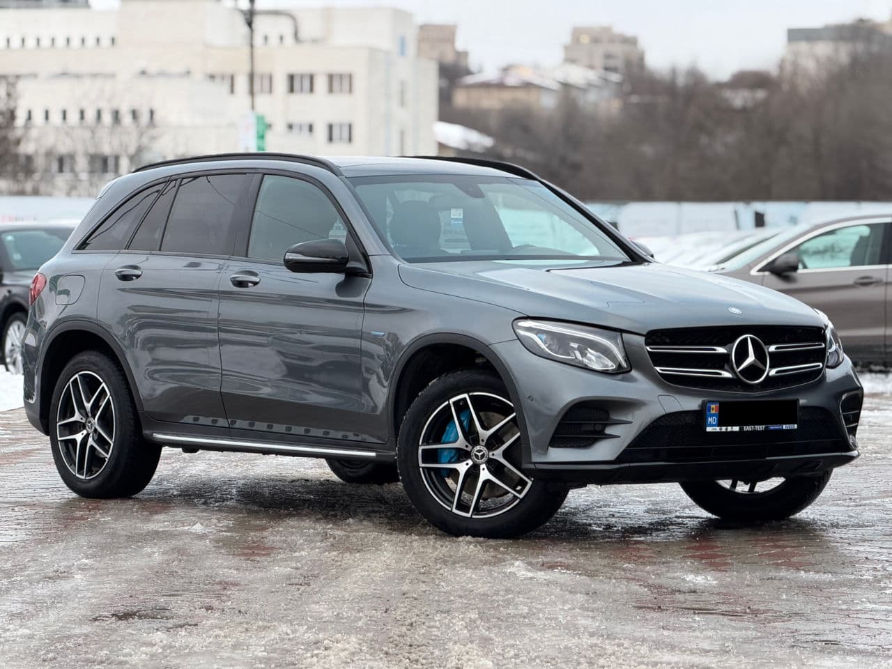 2017 Mercedes GLC 350e — Miniatură 4
