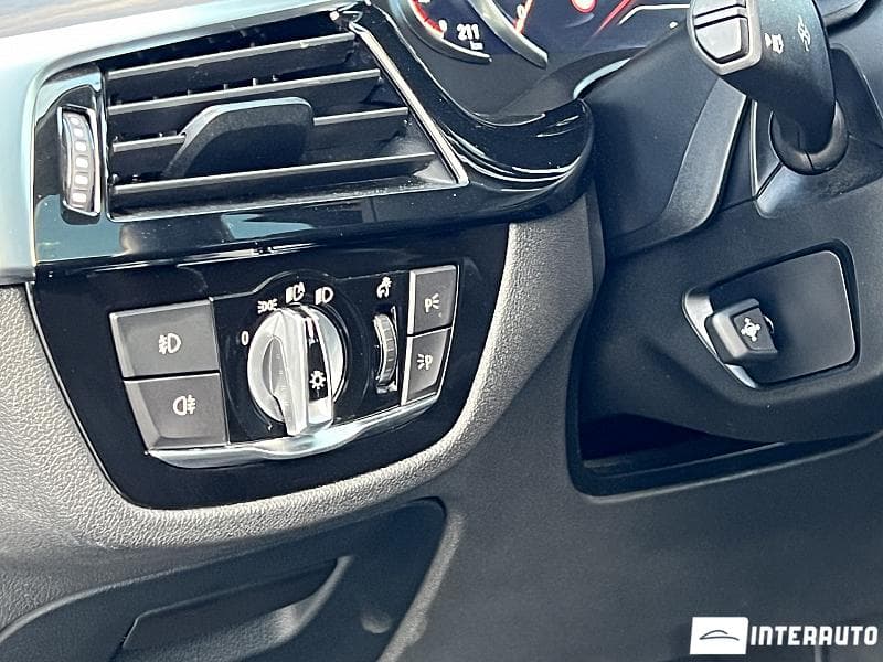 2018 BMW 530e — Miniatură 22