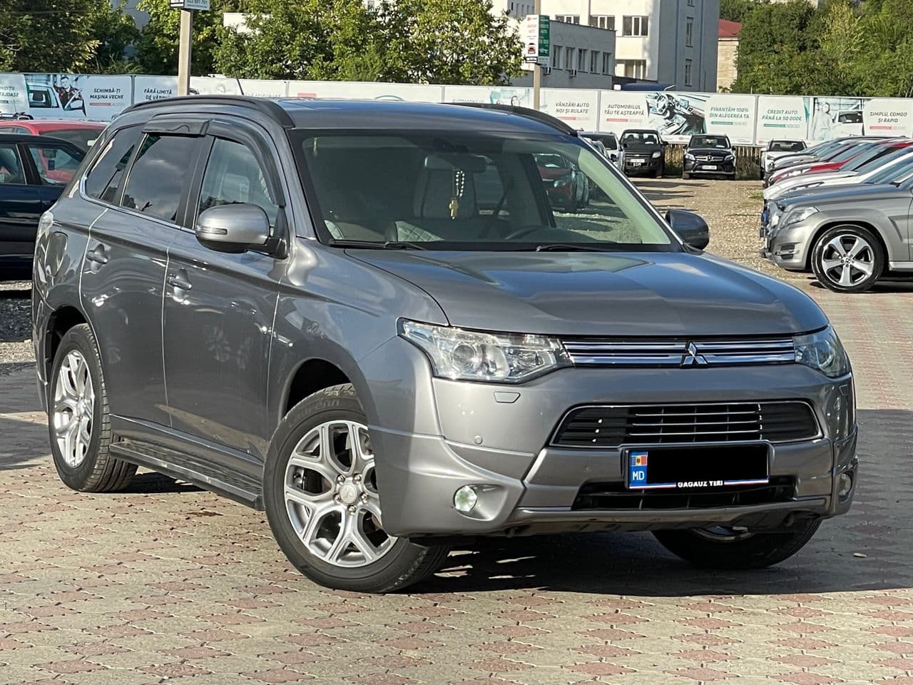 2014 Mitsubishi Outlander — Miniatură 4
