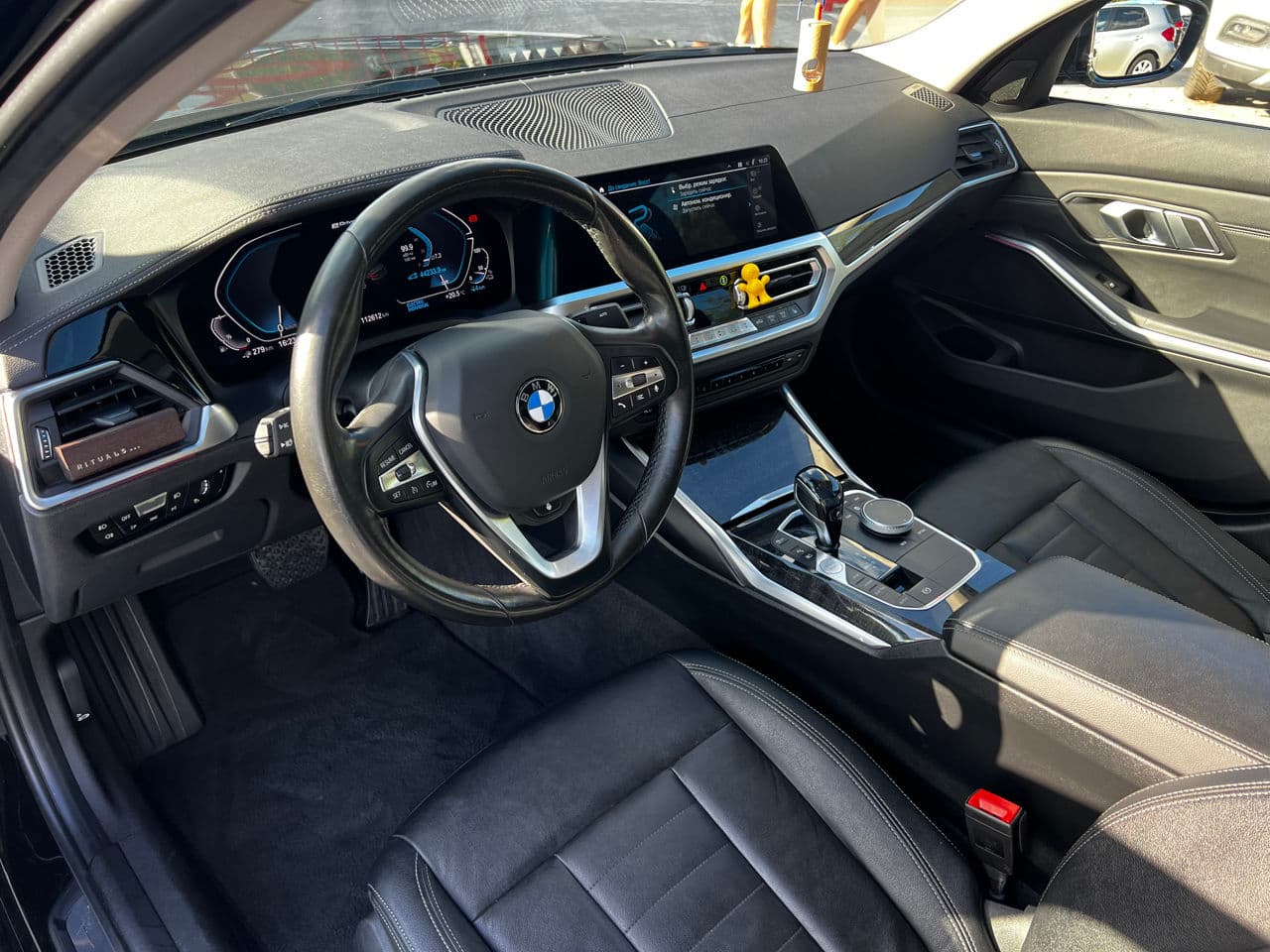 2020 BMW 330E — Miniatură 5