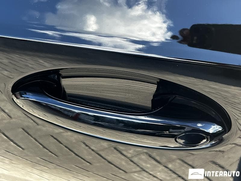2020 BMW 330E — Miniatură 19