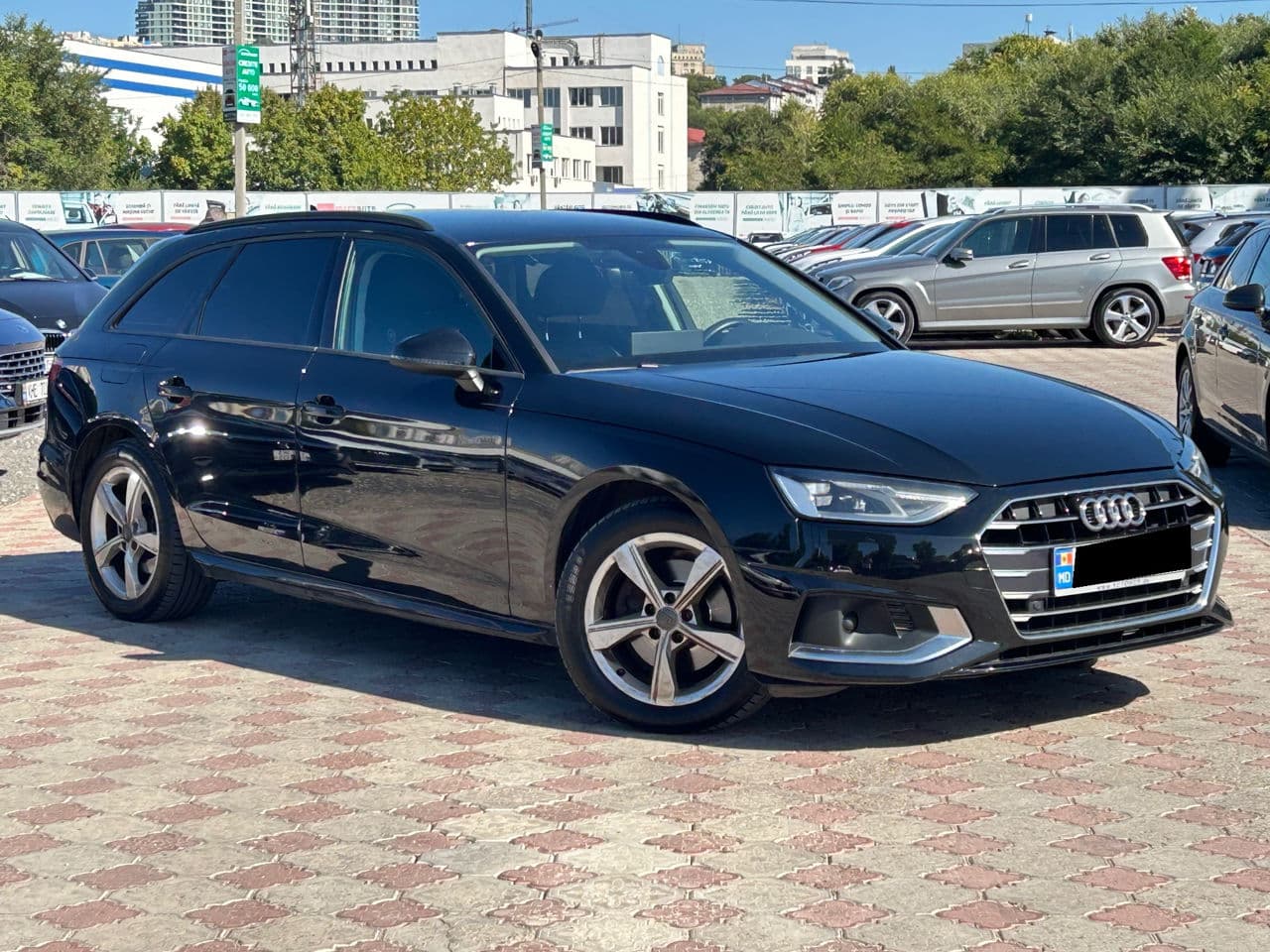 2020 Audi A4 — Miniatură 4