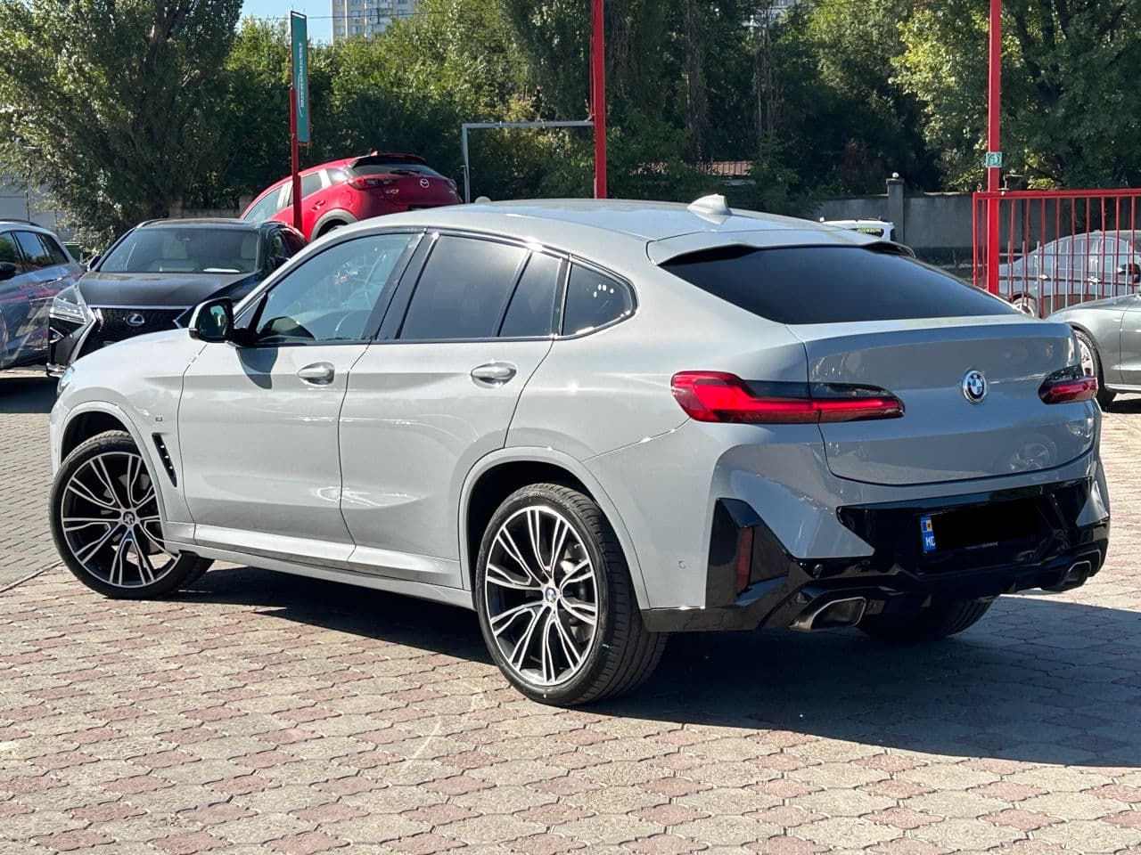 2024 BMW X4 3.0D — Miniatură 2