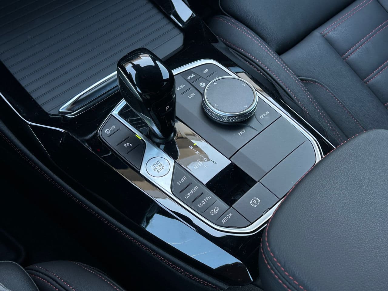 2024 BMW X4 3.0D — Miniatură 13