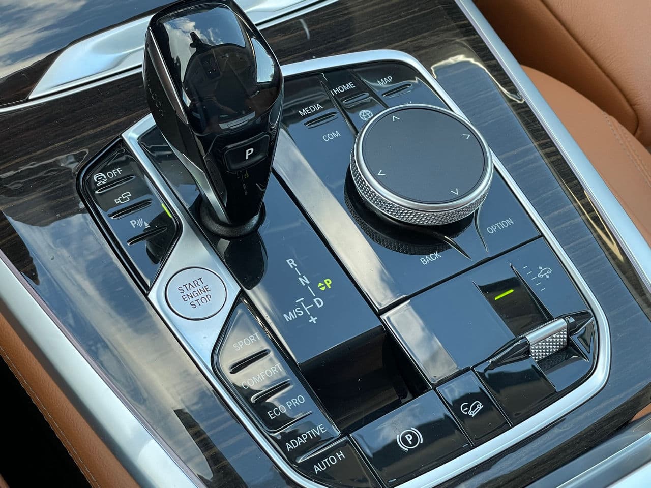 2020 BMW X7 4.0i — Miniatură 17