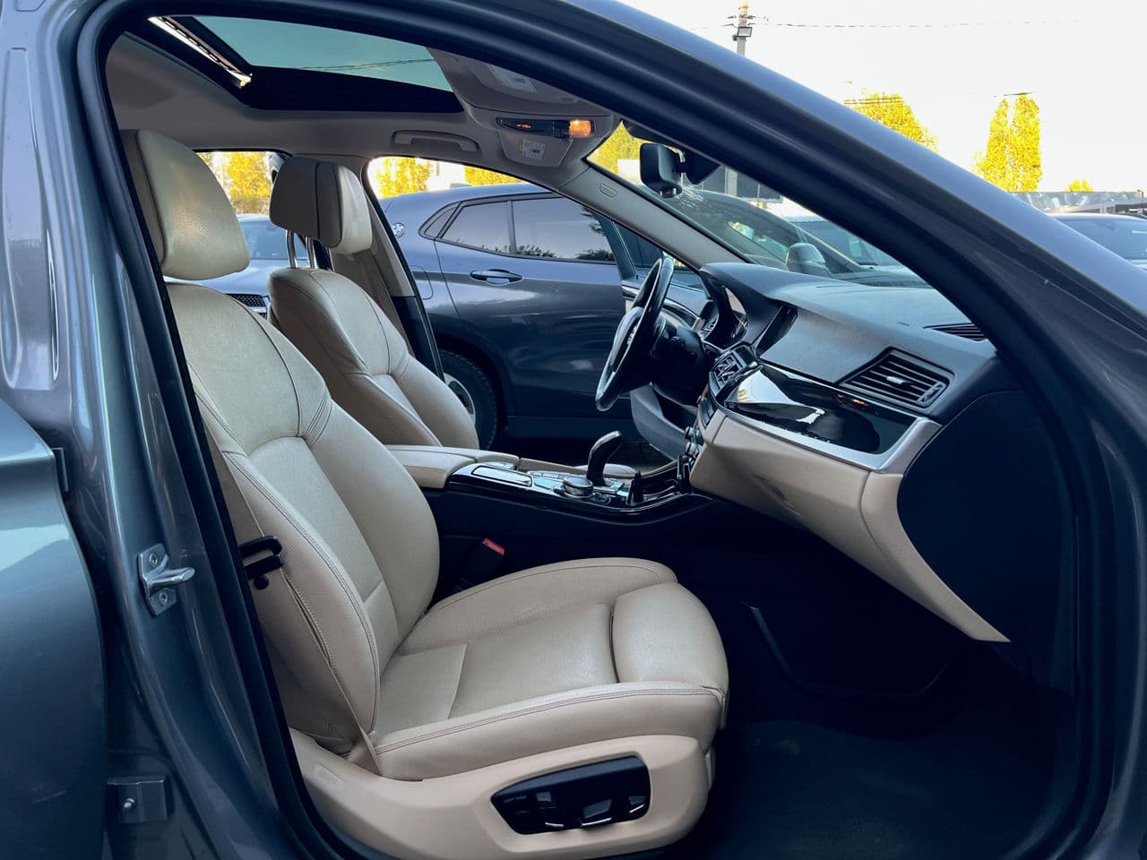 2015 BMW 535 — Miniatură 17