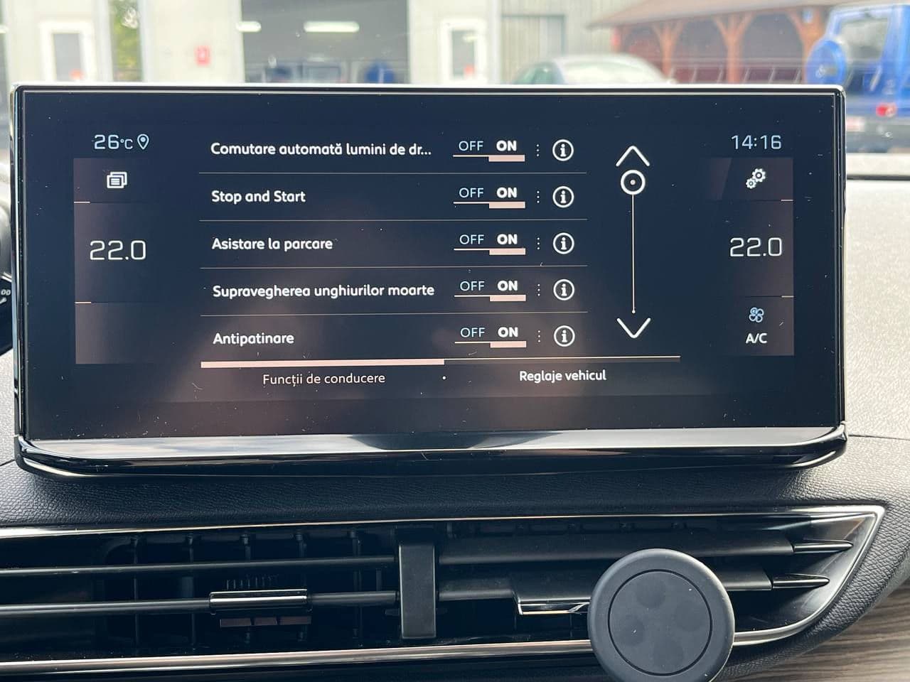 Peugeot 5008 2023 — Миниатюра 12