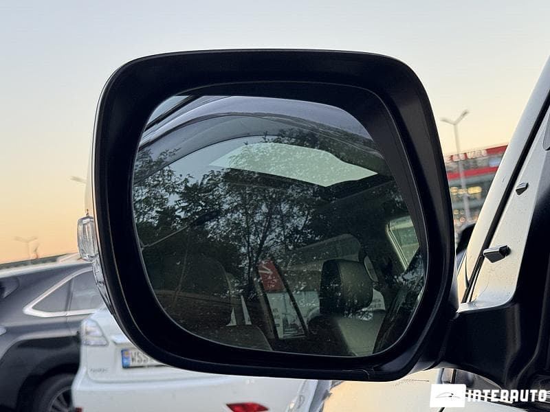 2017 Toyota Land Cruiser — Miniatură 20