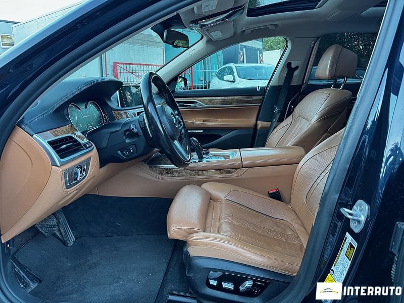 2017 BMW 740e — Miniatură 5