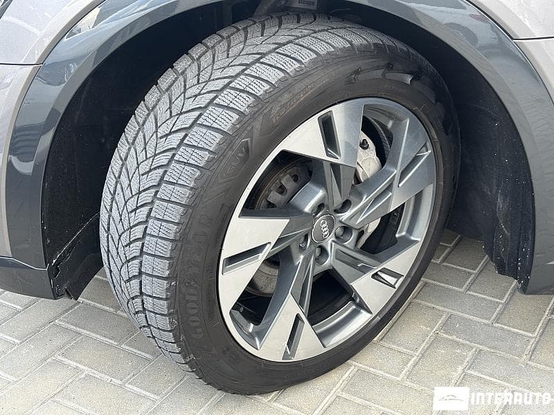 2020 Audi E-tron — Miniatură 17
