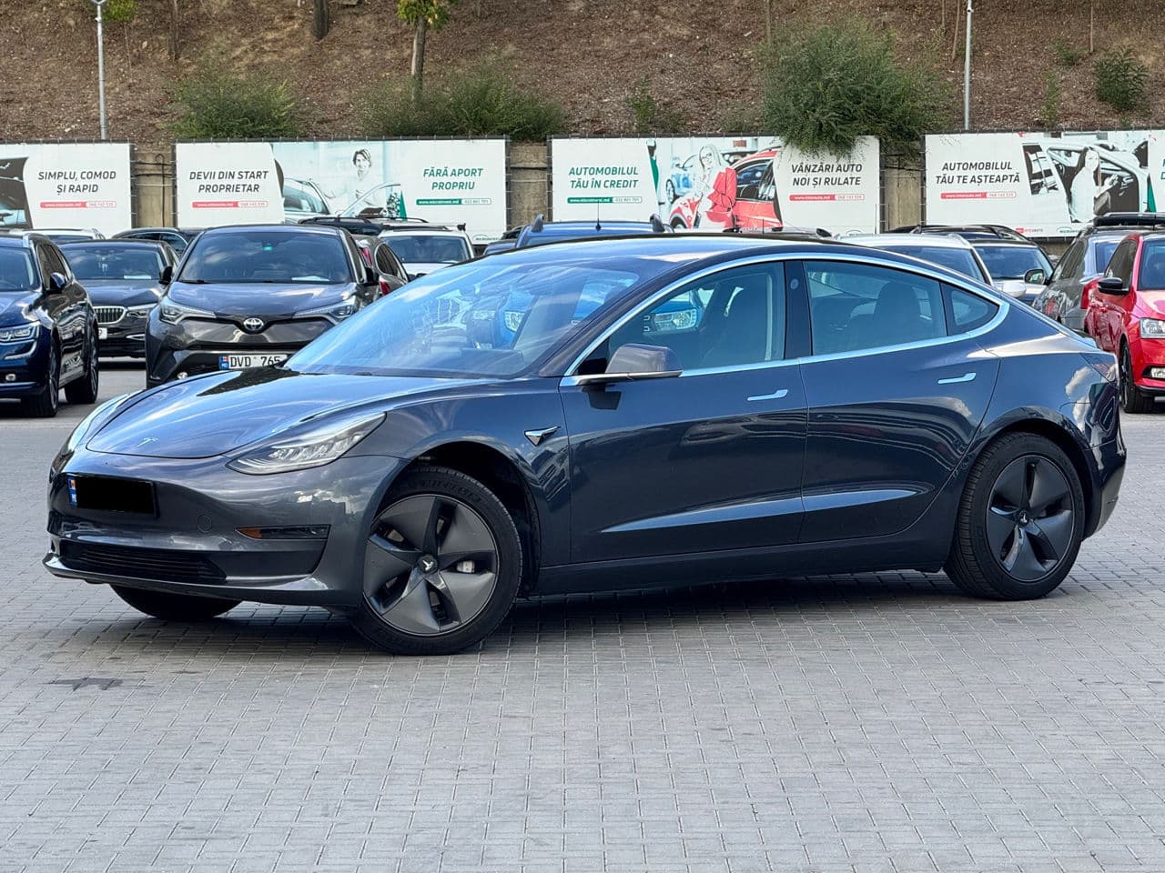 2019 Tesla Model 3 — Miniatură 2