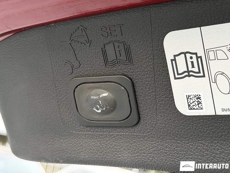 2017 Ford Kuga — Miniatură 14