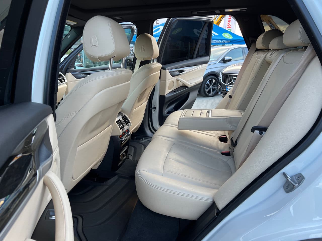BMW X5 4.0e 2018 — Миниатюра 13