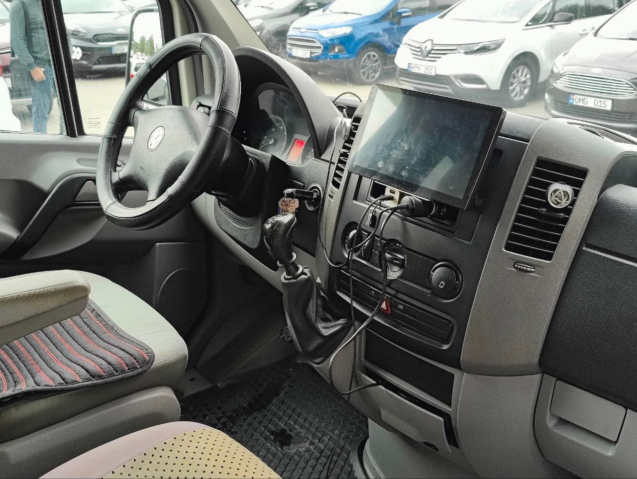 2010 Volkswagen Crafter — Miniatură 9