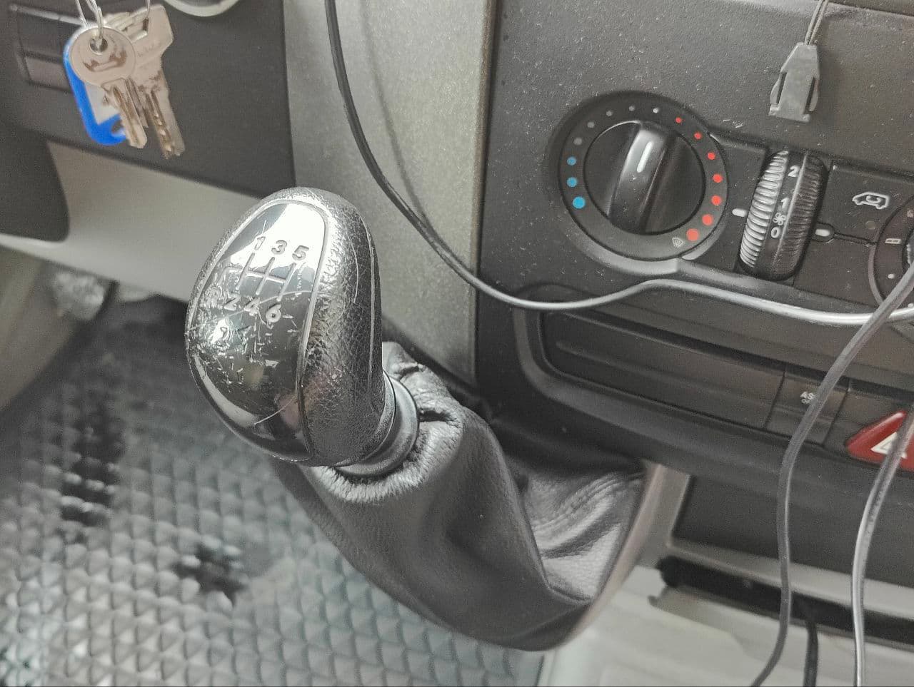 2010 Volkswagen Crafter — Miniatură 11