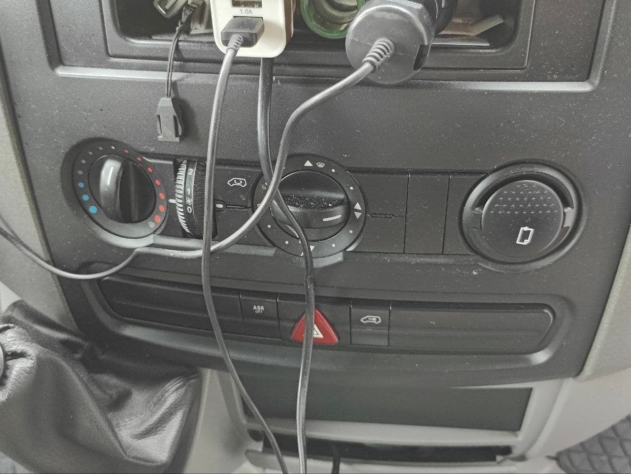 2010 Volkswagen Crafter — Miniatură 12