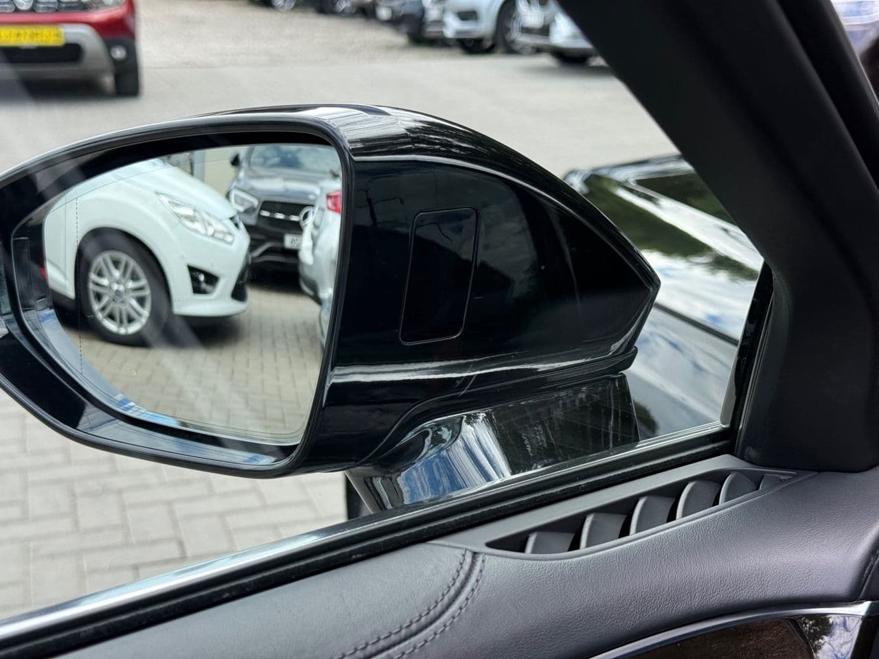 Audi A8 2018 — Миниатюра 8