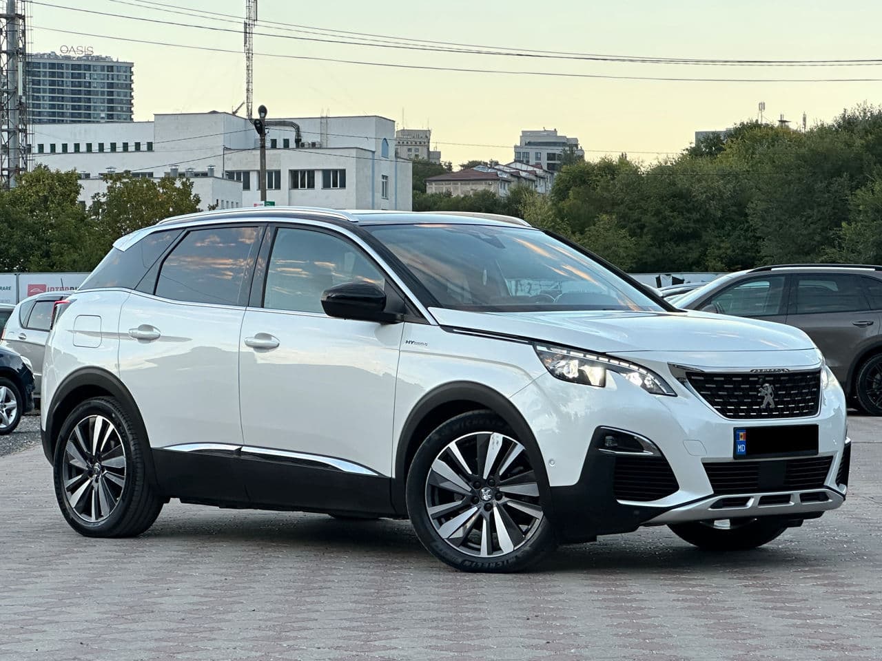2020 Peugeot 3008 — Miniatură 4