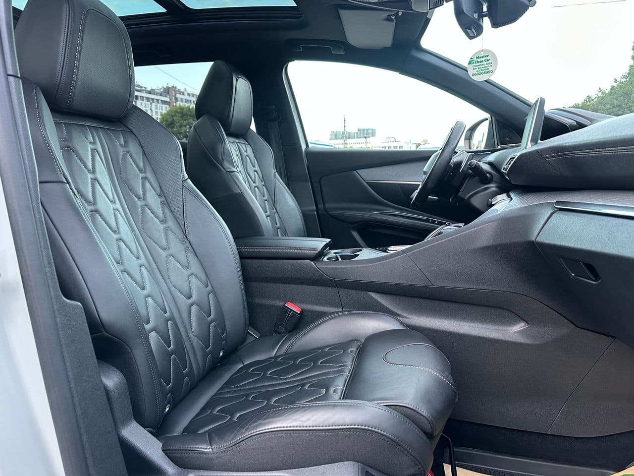 2020 Peugeot 3008 — Miniatură 19