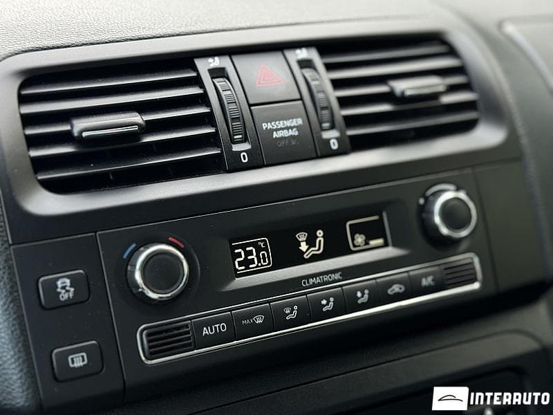 2014 Skoda Roomster — Miniatură 12