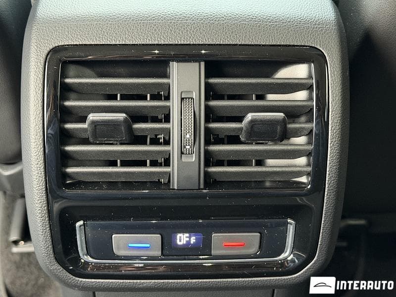2020 Volkswagen Passat GTE — Miniatură 18