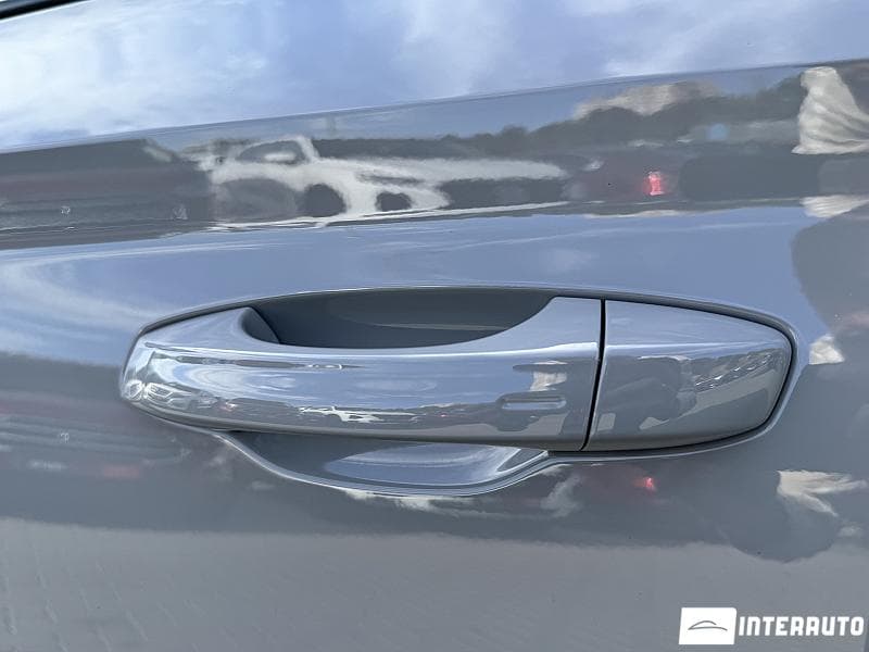 2021 Skoda Superb — Miniatură 18