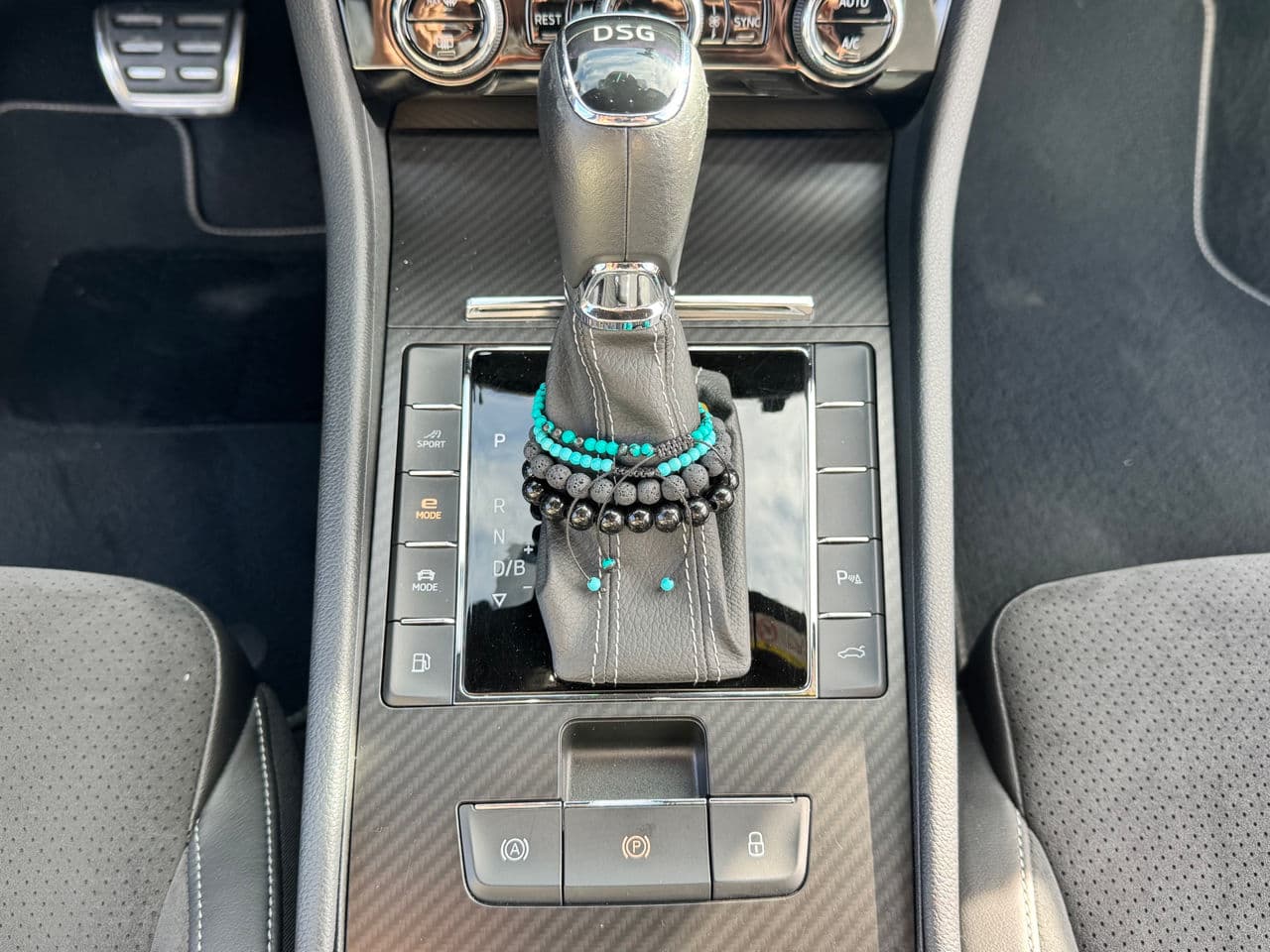 2021 Skoda Superb — Miniatură 12