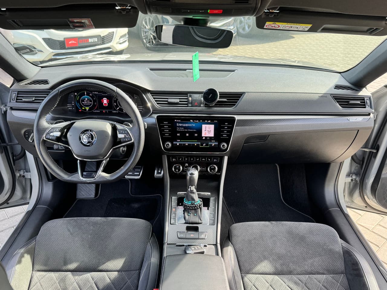 2021 Skoda Superb — Miniatură 6