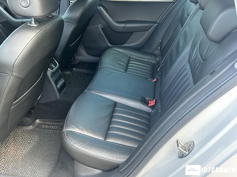 2019 Skoda Octavia — Miniatură 18