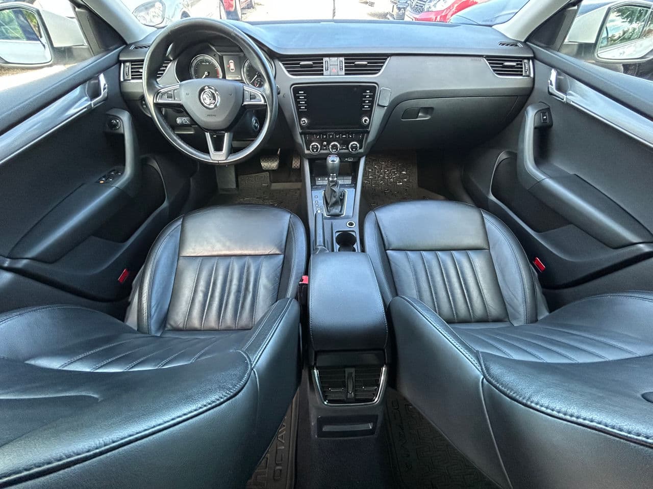 2019 Skoda Octavia — Miniatură 9